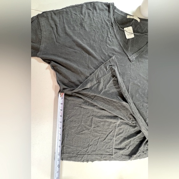 We the Free On My Mind V-Neck Shirt, Black but looks a dark Gray, Size Medium - Picture 5 of 10